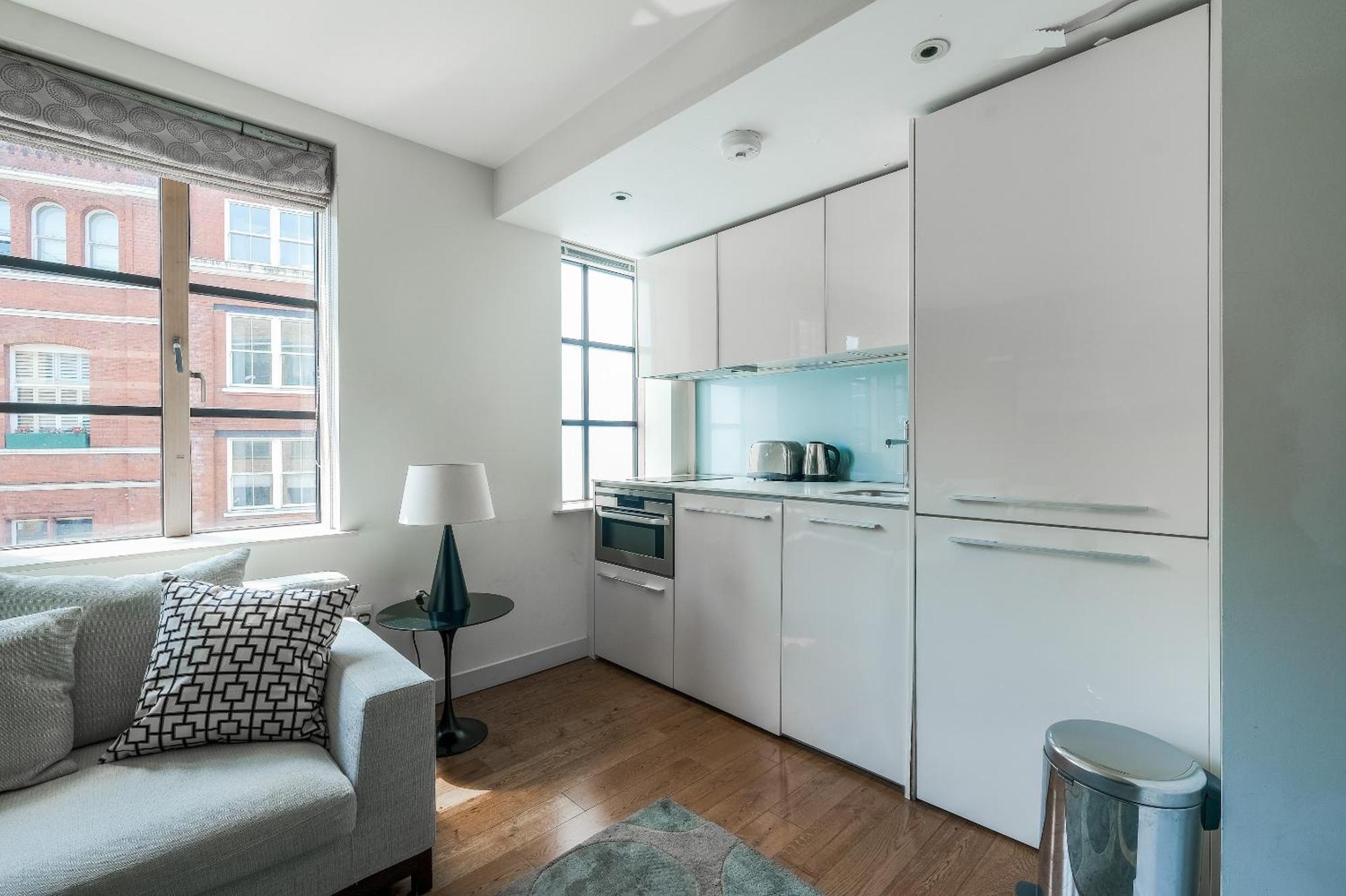 Central Servised Apartments On Artillery Lane Лондон Екстериор снимка