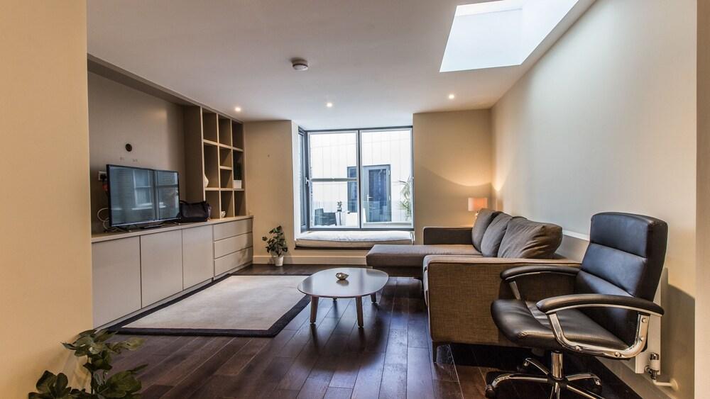 Central Servised Apartments On Artillery Lane Лондон Екстериор снимка